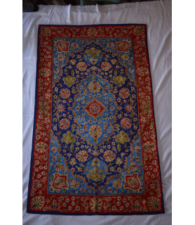 Handcrafted Artificial Silk Rug (Kashan Design)